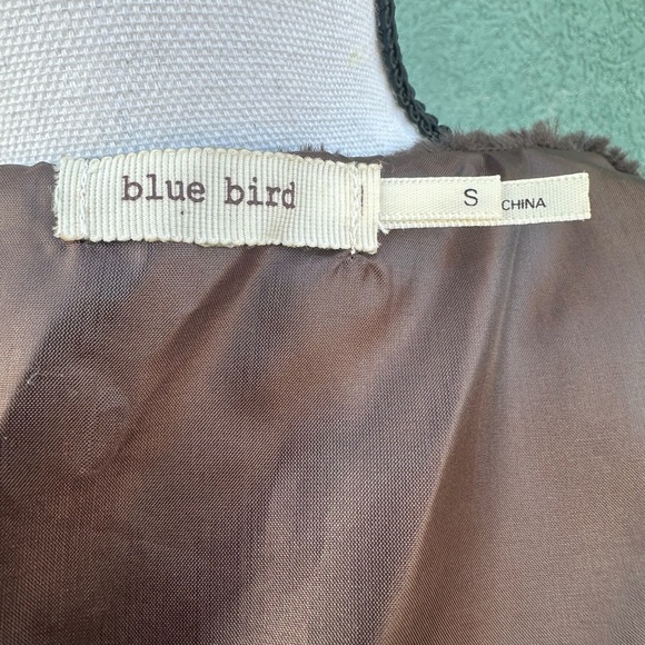 Chic Brown Textured Cape with Satin Tie Size S - Picture 8 of 8